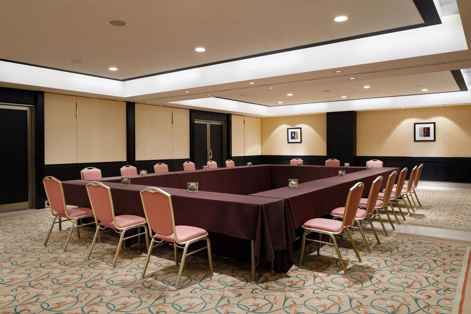 Sheraton Grande Tokyo Bay Hotel Urayasu Εξωτερικό φωτογραφία